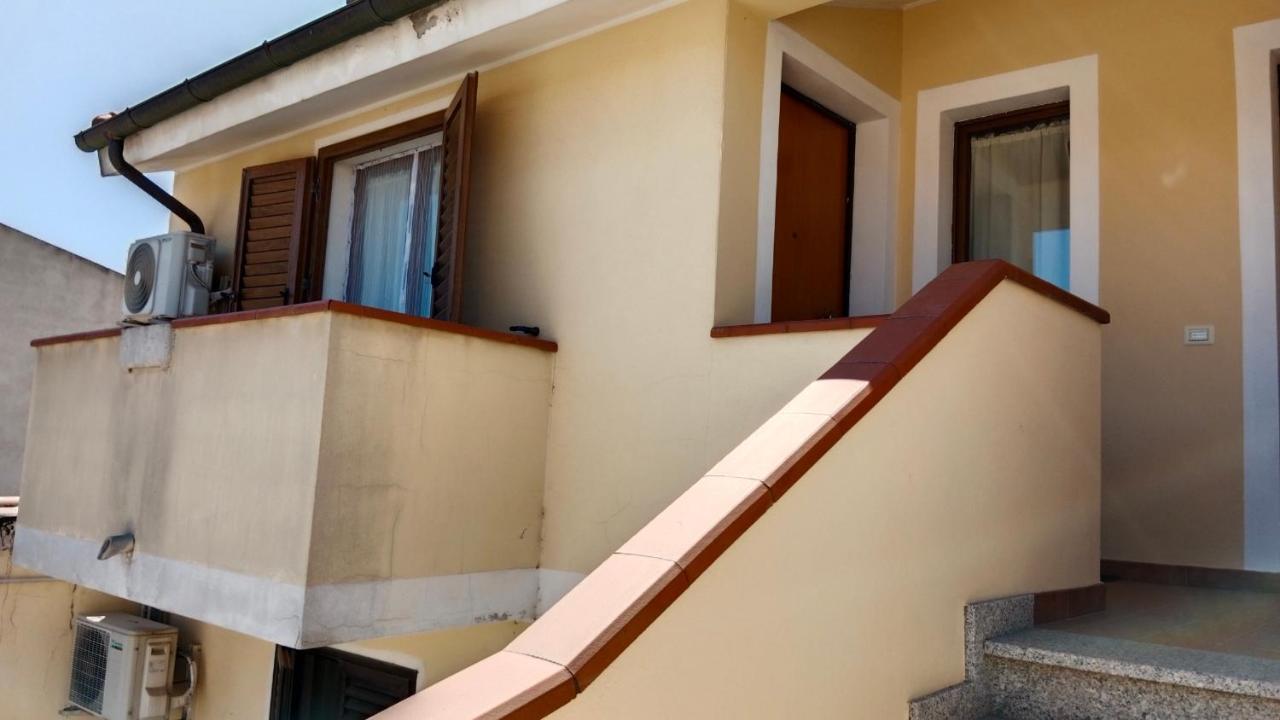 Apartamento Flamingo House Cabras Exterior foto
